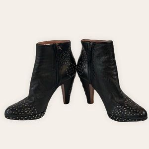 Alaia Studded Black Boots - New